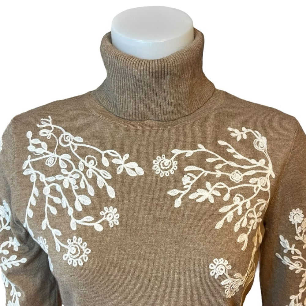 Women's Rain + Rose Neutral Crewel Embroidered Turtleneck Sweater, S - Picture 2 of 12
